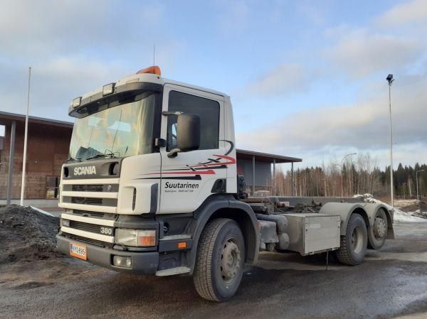 Suutarisen Scania 114
Suutarisen Scania 114 vaihtolava-auto.
Avainsanat: Suutarinen Scania 114 Hirvaskangas