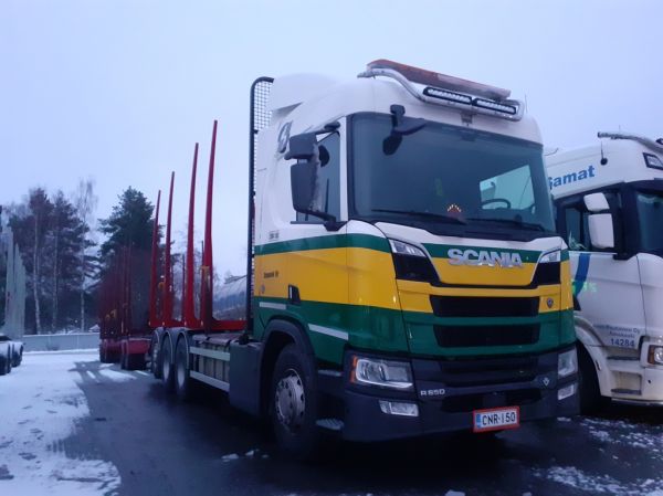 Szepaniakin Scania R650
Szepaniak Oy:n Scania R650 puutavarayhdistelmä. 
Avainsanat: Szepaniak Scania R650