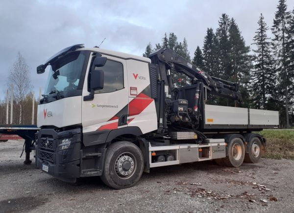 Tampereen Veran Renault
Tampereen Vera Oy:n nosturilla varustettu Renault.
Avainsanat: Vera Renault Hirvaskangas