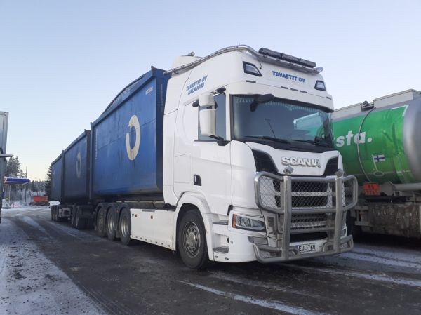 Tavastit Scania 
Tavastit Oy:n Scania täysperävaunuyhdistelmä.
Avainsanat: Tavastit Scania Kuusankoski ABC Hirvaskangas