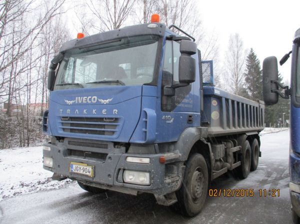 Teräväisen Iveco Trakker 410
Teräväinen Oy:n Iveco Trakker 410 sora-auto.
Avainsanat: Teräväinen Iveco Trakker 410