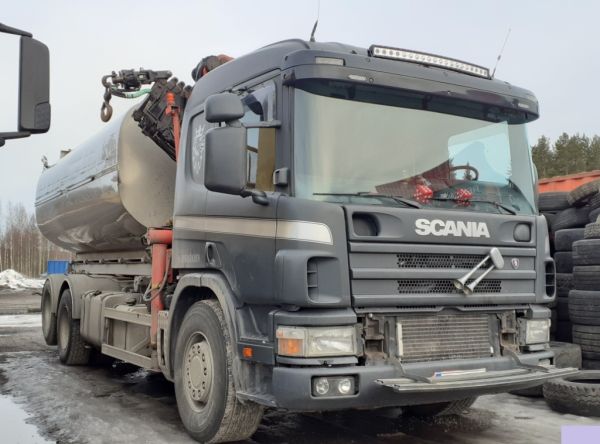 Tmi. J Könösen Scania
Tmi. J Könösen nosturilla varustettu Scania vaihtolava-auto.
Avainsanat: Könönen Scania Hirvaskangas