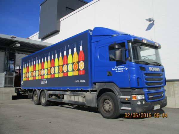 Kuljetusliike J Toivon Scania R500
Kuljetusliike J Toivo Oy:n Scania R500 jakeluauto. 
Avainsanat: Toivo Scania R500 Hartwall Jaffa