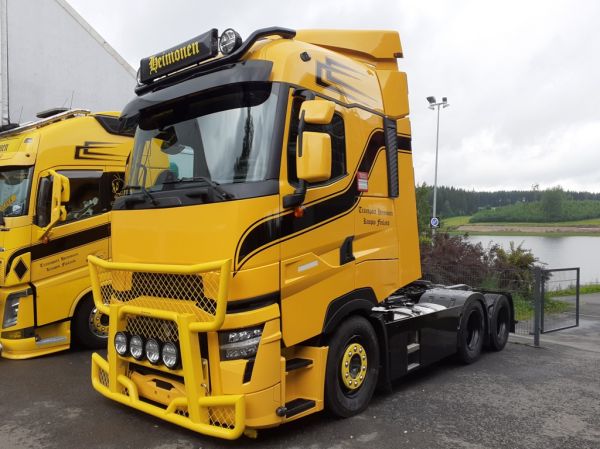 Transport Heimosen Renault Truck T High 520
Transport Heimonen Ky:n Renault Truck T High 520 rekkaveturi.
Avainsanat: Heimonen Renault Truck T High 520 Himos22