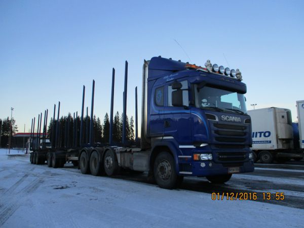 Kuljetusliike V Aunion Scania R730
Kuljetusliike V Aunio Oy:n Scania R730 puutavarayhdistelmä.
Avainsanat: Aunio Scania R730 ABC Hirvaskangas