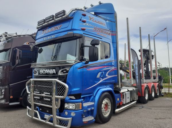 V Ylijoen Scania R730
V Ylijoki Ky:n Scania R730 "Blue Stream" puutavara-auto.
Avainsanat: Ylijoki Scania R730 Blue Stream Viitasaari22