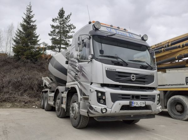 Volvo FMX
Volvo FMX betoniauto.
Avainsanat: Volvo FMX