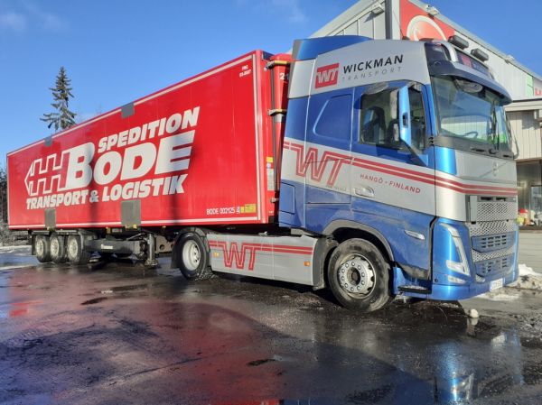 Wickman Transportin Volvo FH460
Wickman Transportin Volvo FH460 puoliperävaunuyhdistelmä.
Avainsanat: Wickman Volvo FH460 Neste