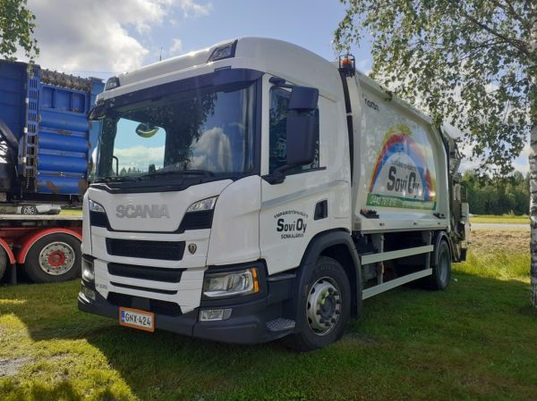 Ympäristöhuolto Sovin Scania P370
Ympäristöhuolto Sovi Oy:n Scania P370 jäteauto.
Avainsanat: Sovi Scania P370 Runni25
