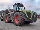 Claas_4200_Xerion.jpg