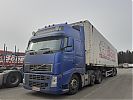 Element-Transin_Volvo_FH12_2.jpg