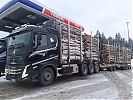 Iin_Metsatyon_Volvo_FH540_1.jpg