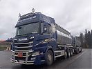 JJ-Kuljetuksen_Scania_R520_1.jpg