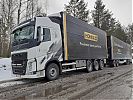 JR_Rahtian_Volvo_FH540_3.jpg