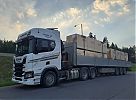 Jonierin_Scania_560R_1.jpg
