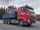 Juperin_Volvo_FH12_1.jpg