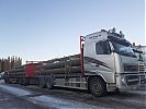 Kes-Transin_Volvo_FH460_2.jpg