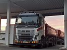 Koneyhtyma_J_Jokisen_Volvo_FH16_1.jpg
