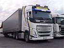 Kuljetus_T_Laaksosen_Volvo_FH460_1.jpg