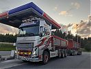 Kuljetusliike_Mikkolan_Volvo_FH16_1.jpg