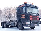 Porakaivoliike_Laukkasen_Scania_124.jpg