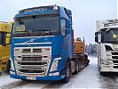 Suomen_Projektikuljetuksen_Volvo_FH_1.jpg