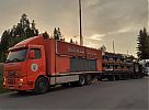 Suomen_Tivolin_Volvo_FH12_23.jpg