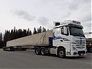 Tommin_Kuljetuksen_MB_3253_Actros.jpg