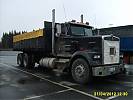Tiedostonimi=Vesannon_siemenen_Kenworth.JPG
Tiedostokoko=249kt
Koko=1024x768
Lisätty=%21.%04.%2012 Vesannon_siemenen_Kenworth.JPG