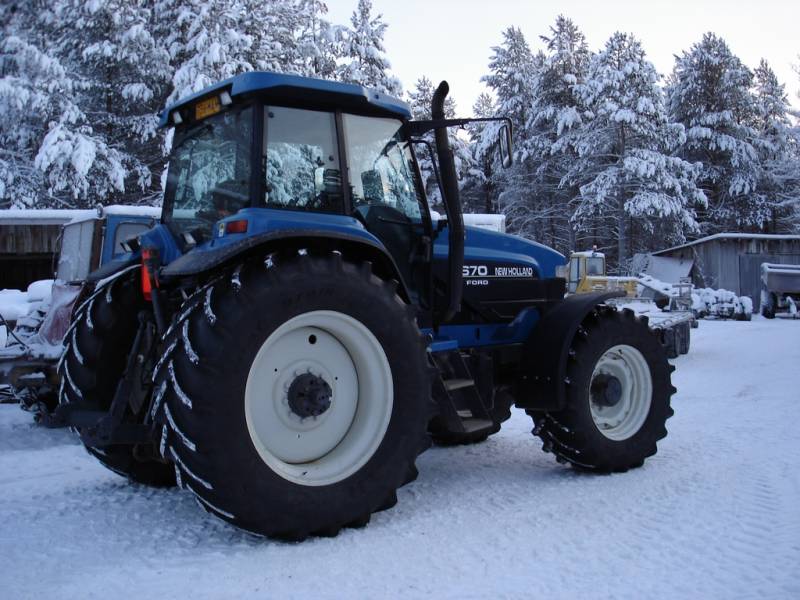 New holland 8670
Tuli hankittua tällainen Kanadan Foorti
Avainsanat: newholland ford