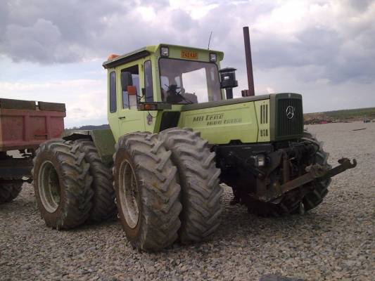 mb trac 1600 turbo
Tommone oli t170:n sijaisena ku oli valmetissa sähkövikaa
