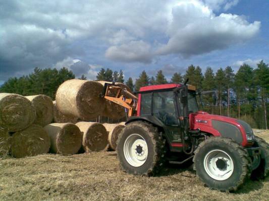 Valtra A92 ja Renki 500
Avainsanat: valtra A 92 renki