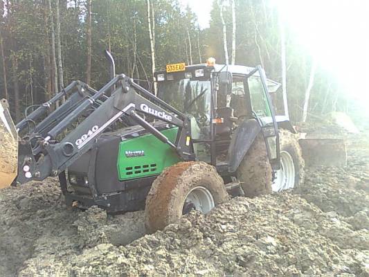 valtrasta pito loppu
valtra 6400 
Avainsanat: uppos vatra 6400