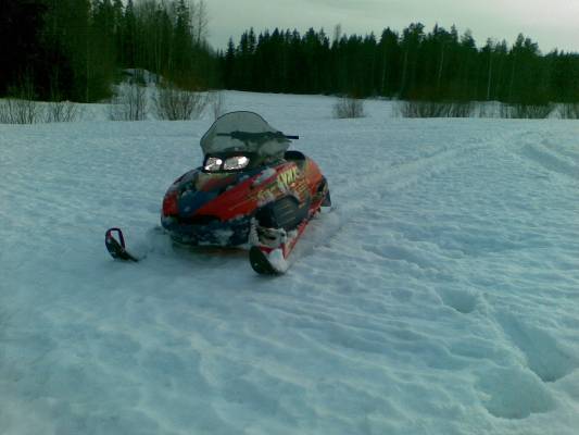 Lynx enduro 500
viimeesimpiä ajoja
