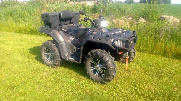 Polaris 850xp 
Traktoriversio
Avainsanat: polaris traktori honda