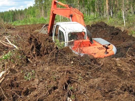 kobelco 135 sr upoksissa
näimpä
Avainsanat: Kobelco upotus