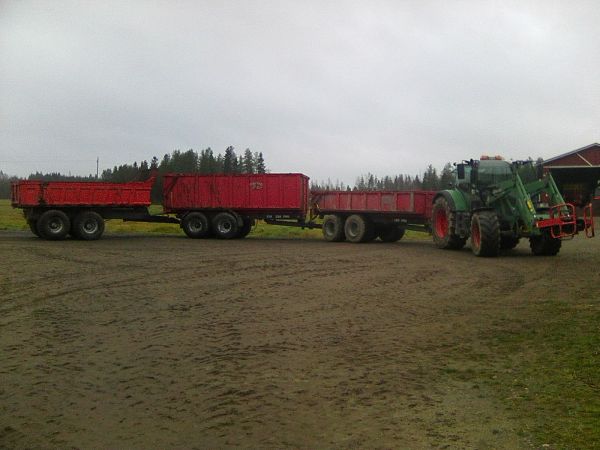 HCT Juna?
Piti kokeilla
Avainsanat: fendt granger