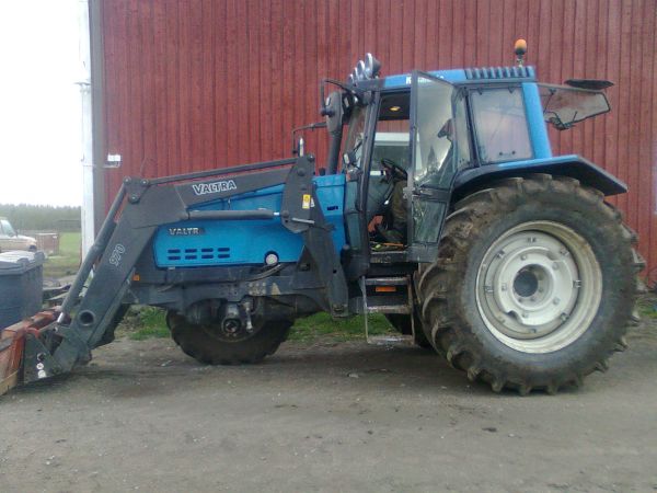 Valtra 8050
Carraro poks
Avainsanat: valtra carraro 8050