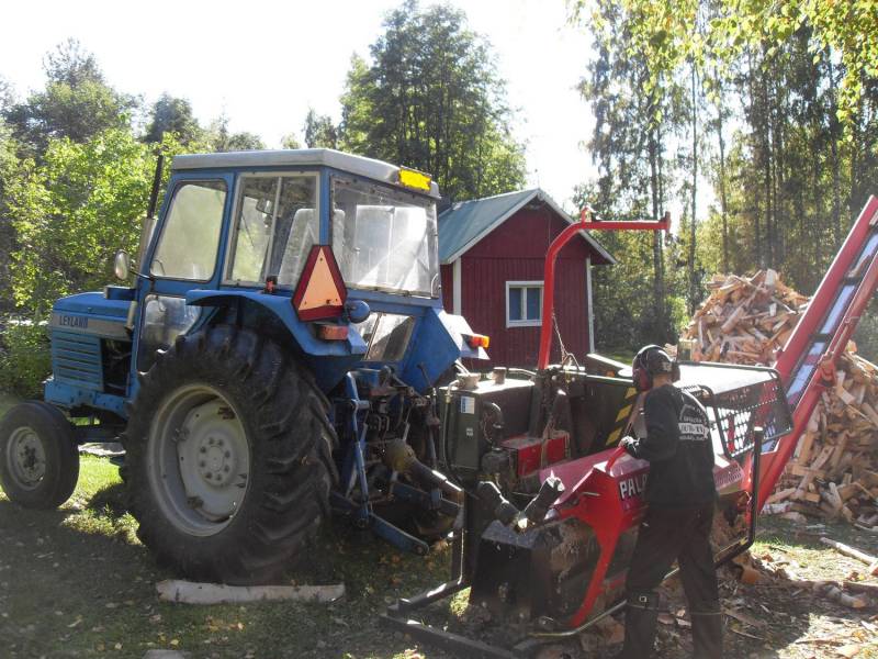 Klapisavottaa
Leyland 272 ja Palax Combi
Avainsanat: leyland 272 palax