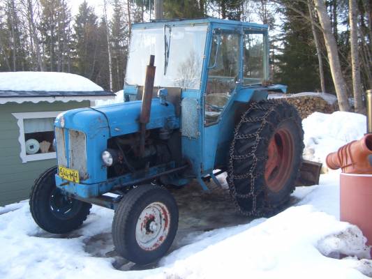 Fordson Power major
Major viime talvena valmiina töihin.
Avainsanat: fordson power major