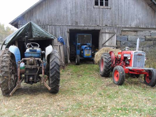 Laatukoneet
Fordson Power major vm -59, Power major vm -60 ja Valmet 565 vm -64
Avainsanat: fordson power major valmet 565