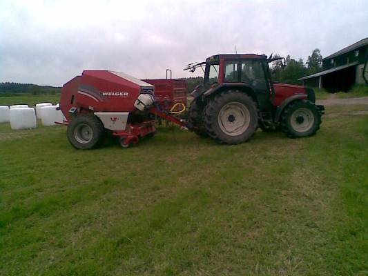 valtra 6550hitec ja welger235
