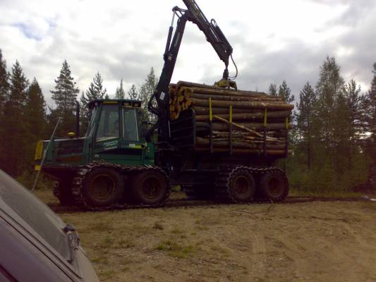 1110
pikkutukkia ja jokunen koivuki eksyny kyytiin.
