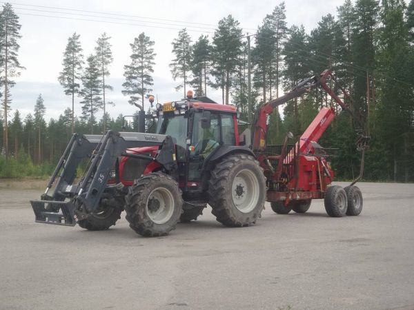 A92 nokat ja hakki 
Pilkkomis keikalla käytii emännän kanssa, tullessa paikalliseen huoltsikkaan kahville ja jäätelölle 
