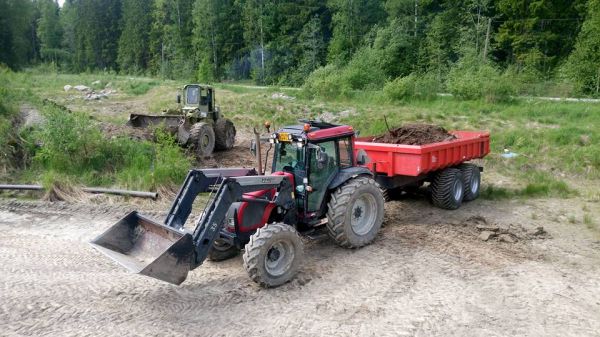 A92 ja hyväkone 18/15 
piti vähä kokeilla miten aakkonen on iskussaa, ei sopina niin paljoo että ois nöyrtynä (8
