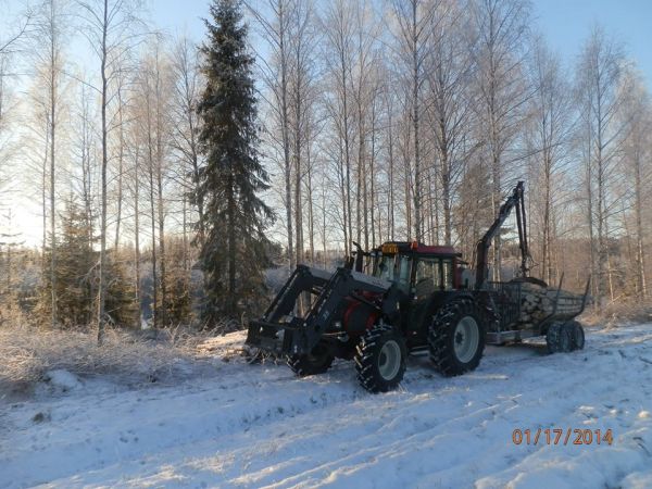 Valtsu ja nokat
parhaita puunajo keikkoja on nämä jolloin ei juur mehtään tarvitse poiketa 
