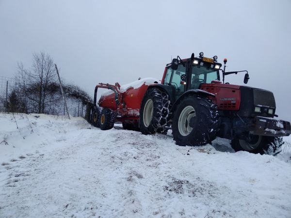 12 tempo ja kasitonni
Lietteensiirrolla
