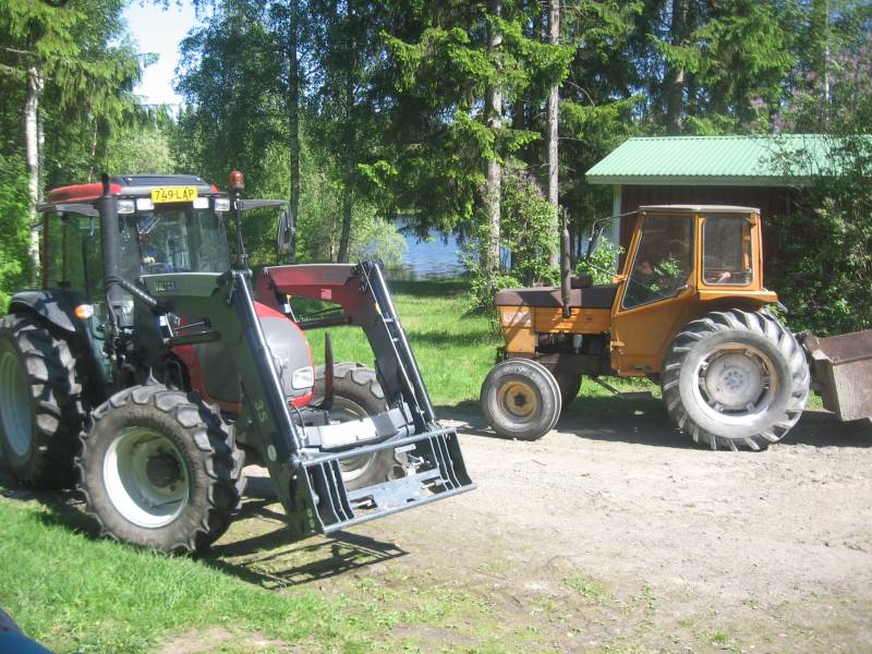 kesän muisteluita näin syksyn hämärässä
A92 ja  602 keltuainen
