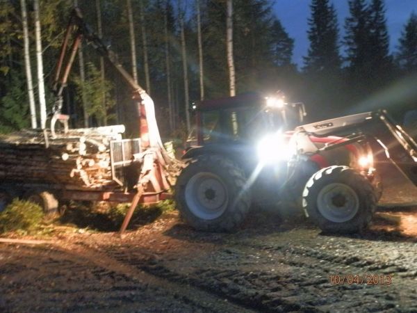 A92 ja pöllikäri
Kuopiossa puunajossa
