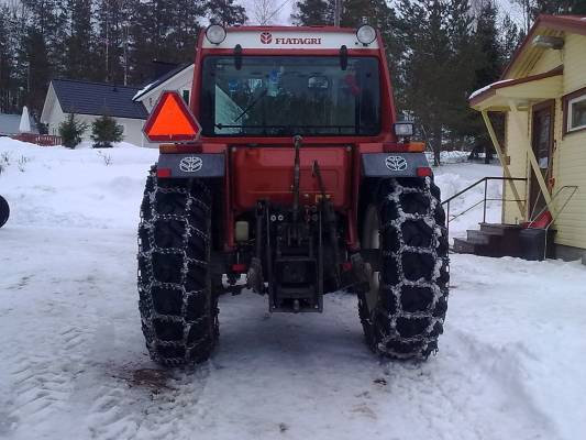 fiiu takaa päi
takaa päi myös kuva
Avainsanat: fiatagri 70-90